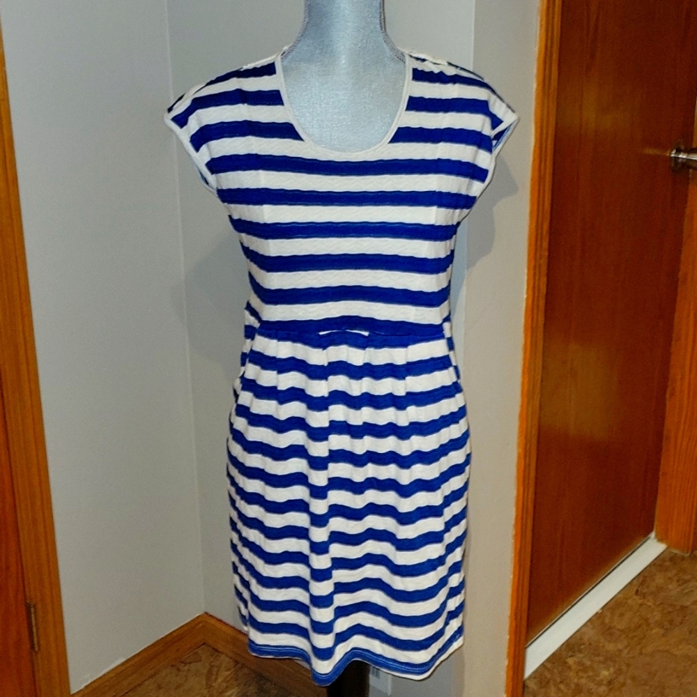 NWT Angie dress